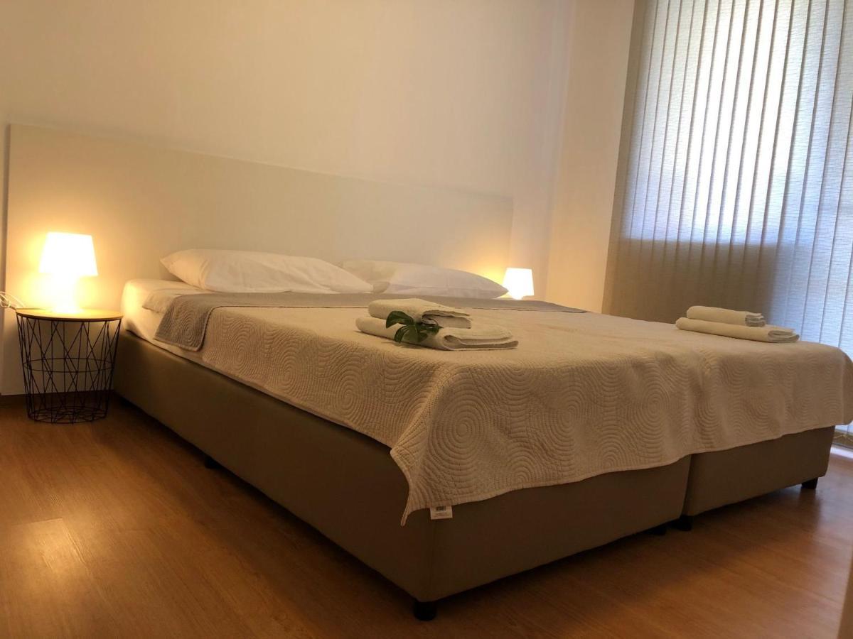 Aparthotel Elly Поморие Экстерьер фото
