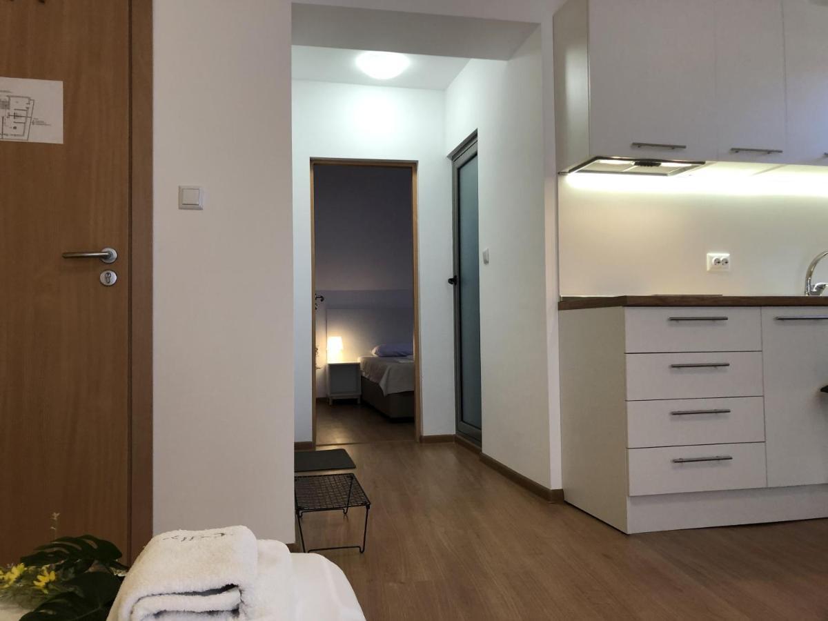 Aparthotel Elly Поморие Экстерьер фото